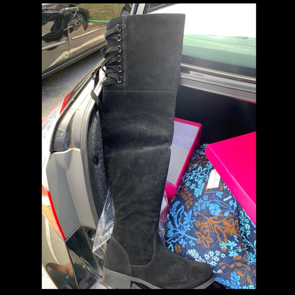 MALYA LACE UP BOOT -Standard Width / Size 8